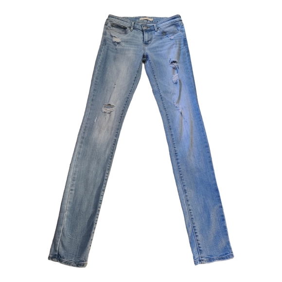 Levi's - Picture 2 of 6